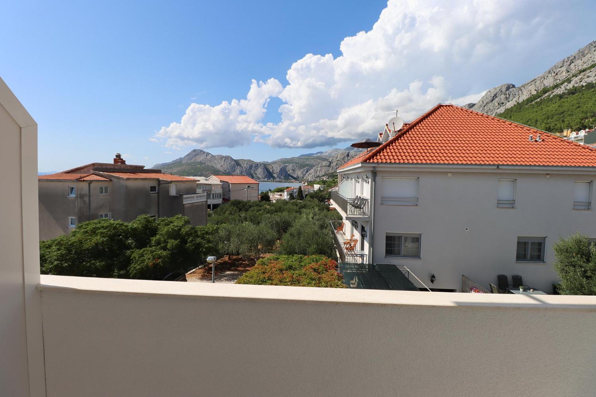 Ferienwohnung Emmi Nemira Omiš Exterior foto