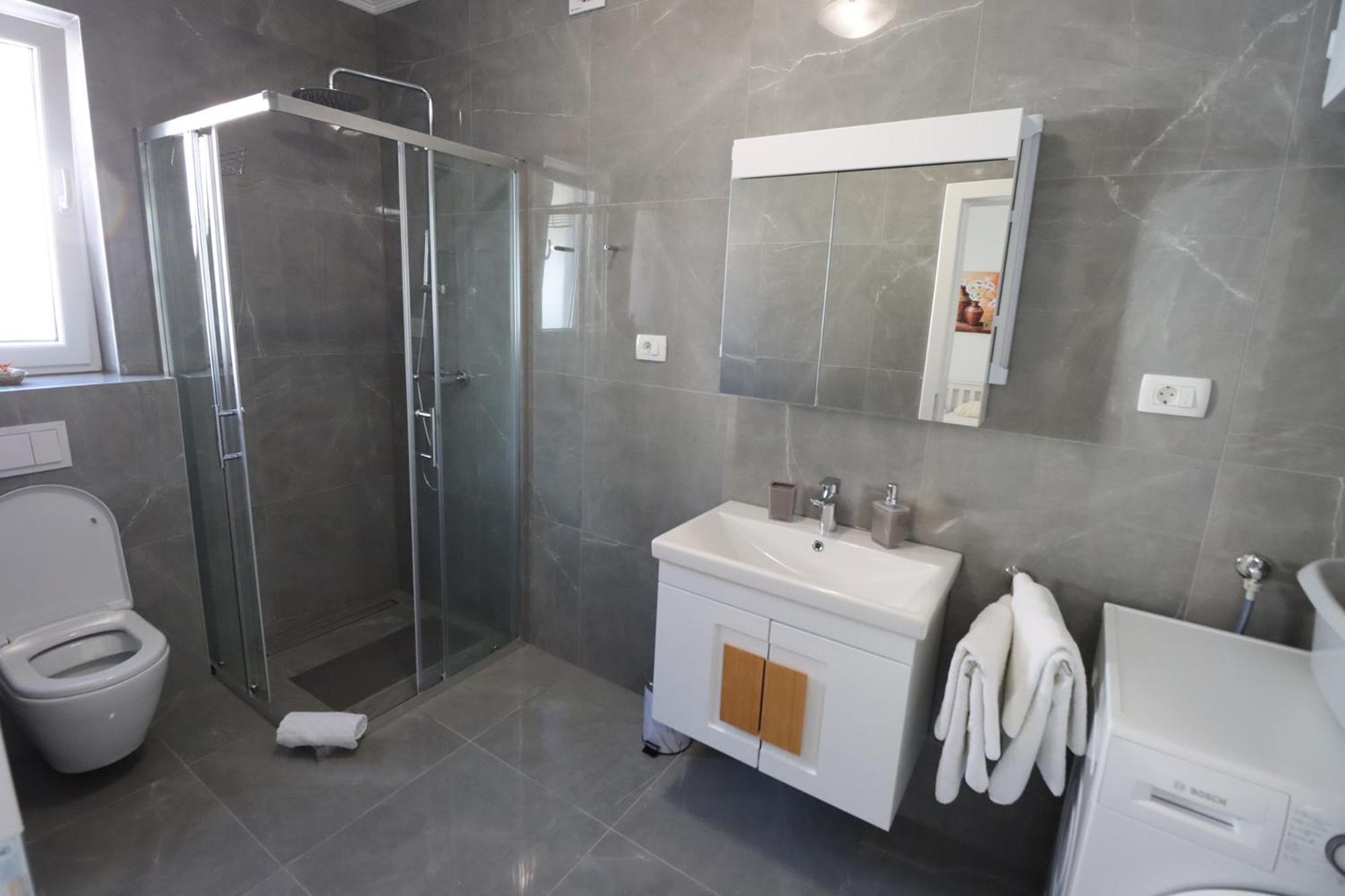 Ferienwohnung Emmi Nemira Omiš Exterior foto