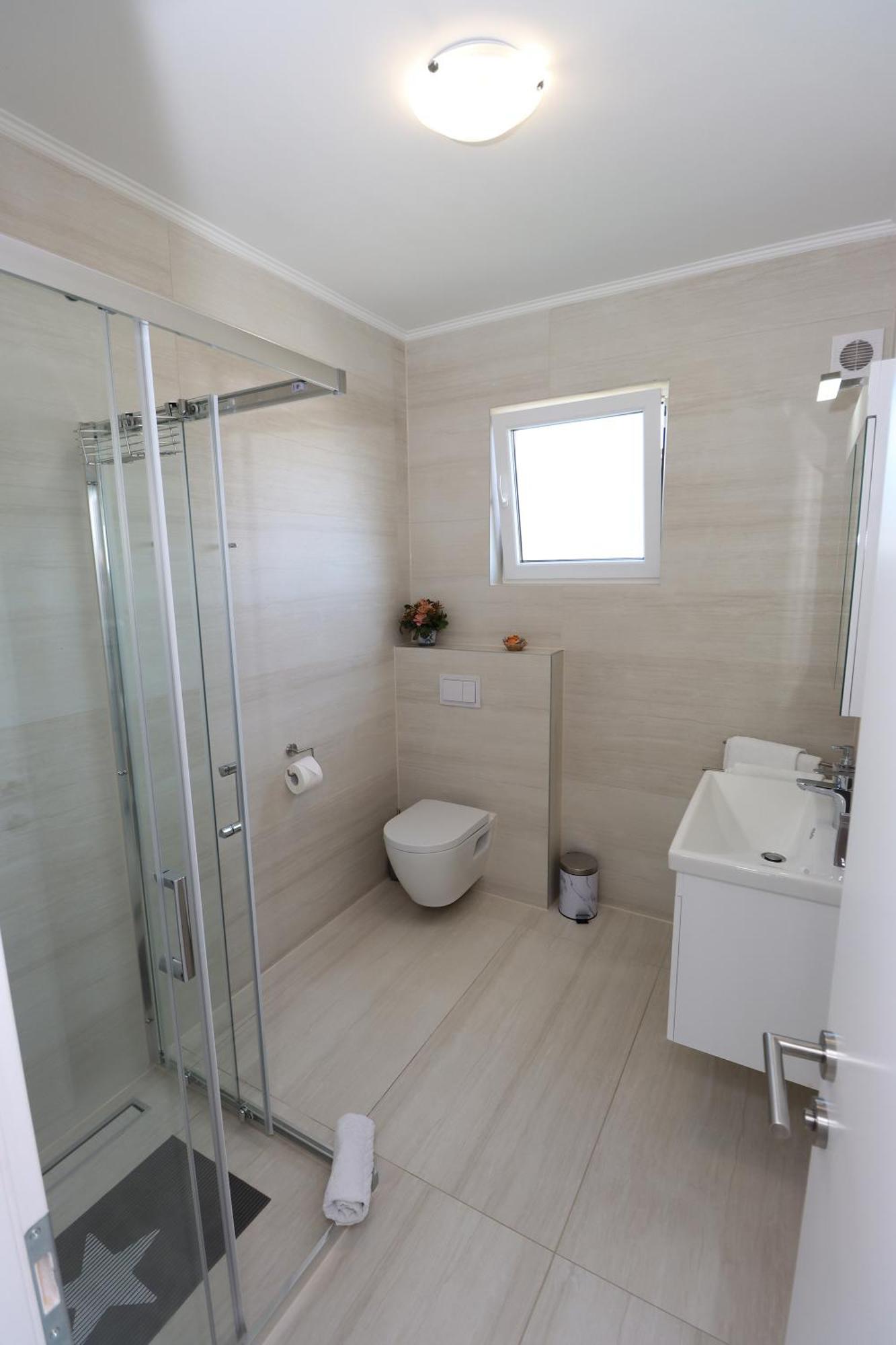 Ferienwohnung Emmi Nemira Omiš Exterior foto