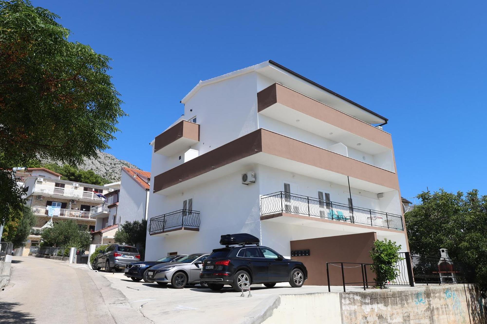 Ferienwohnung Emmi Nemira Omiš Exterior foto